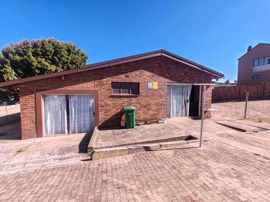 5 Bedroom Property for Sale in Vredenburg Western Cape